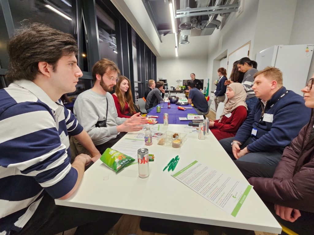 ECIF visitors to The Leaf Lab @ GrowUp Farms