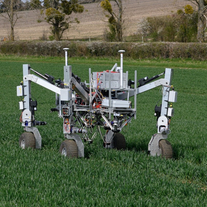 SprayBot brings together Fotenix and Small Robot Company to investigate variable rate application of biopesticides