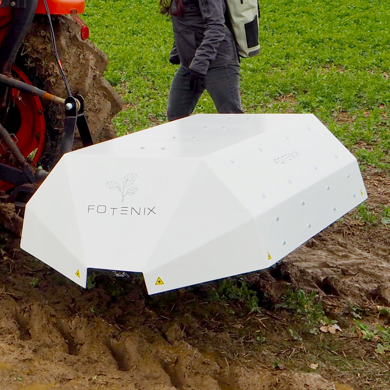 FOTENIX-spraybot-feat