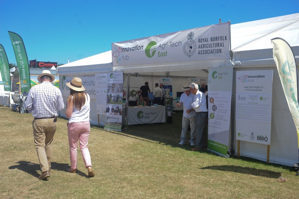 Autonomous machines and remote control in Innovation Hub