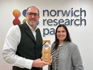 Mobilityways Award – Dr Nick Goodwin, Chief Operating Officer and Alexia Mlynarska, Community Development Manager, both of Anglia Innovation 2