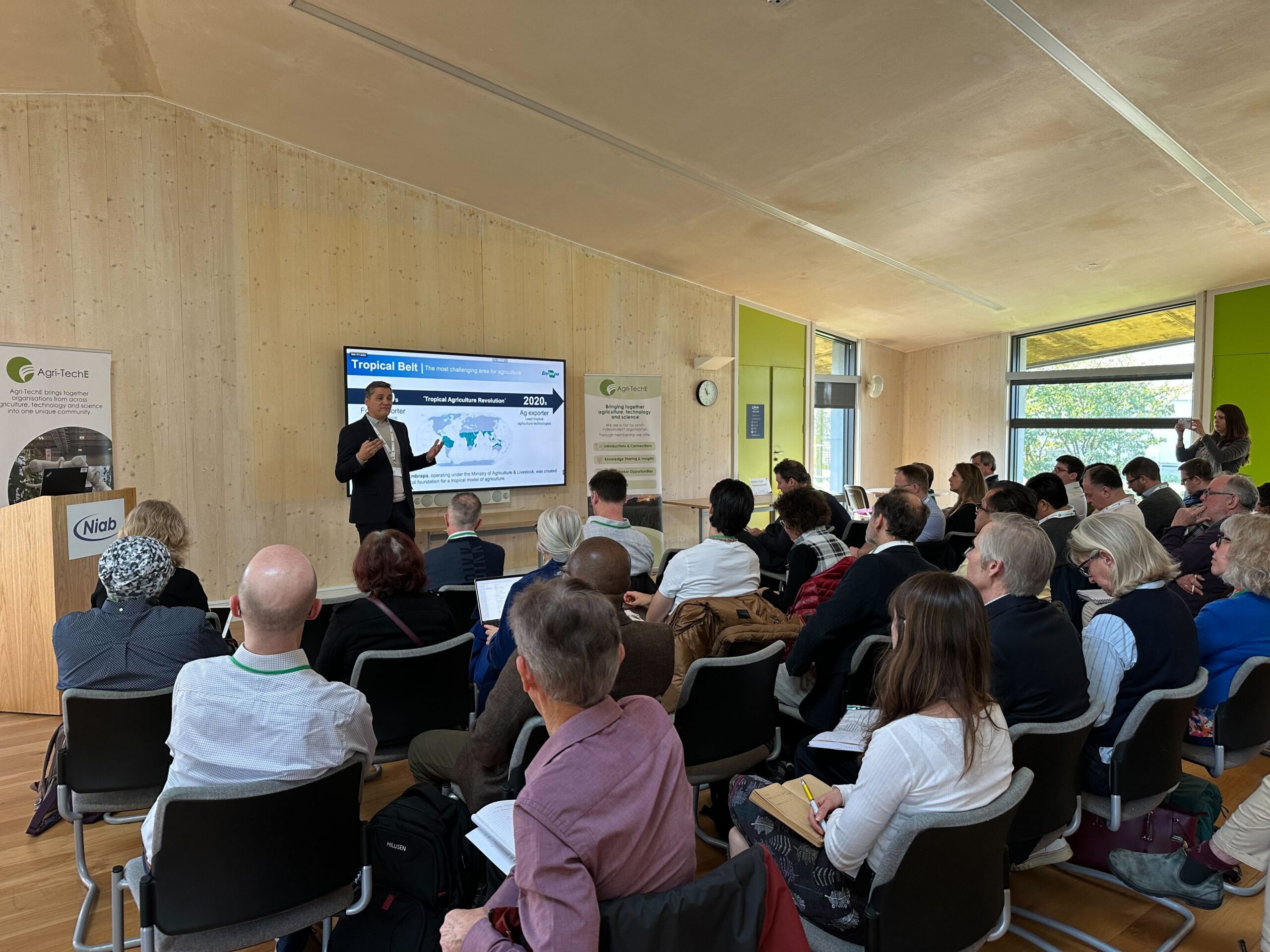 Vitor Mondo, Embrapa, Innovation Ecosystem Supervisor